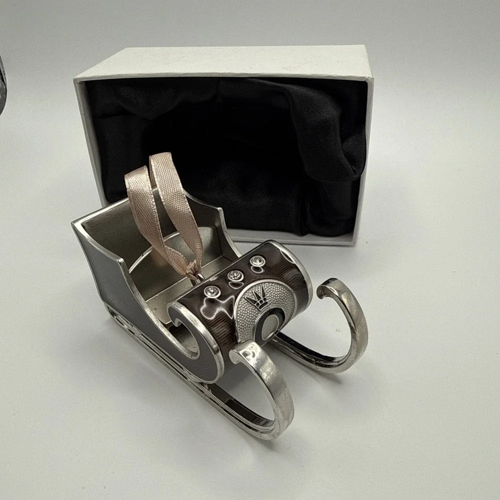 Pandora 2010 Sleigh Christmas Ornament Unforgettable Moments 3rd in Series
